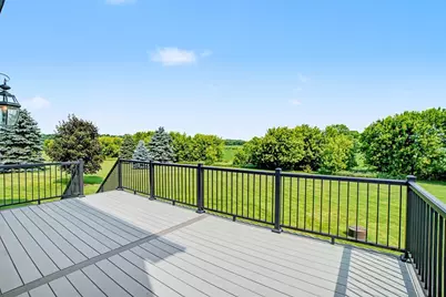 646 Tribute Parkway, River Falls, WI 54022 - Photo 4