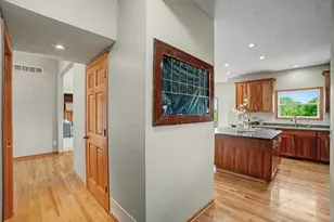 646 Tribute Pkwy, River Falls, WI 54022 - Photo 8