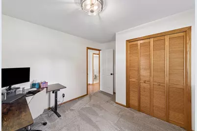 2229 Grimm Road, Chaska, MN 55318 - Photo 24