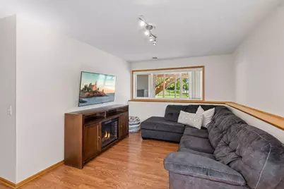 2229 Grimm Road, Chaska, MN 55318 - Photo 20