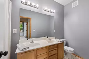 2229 Grimm Rd, Chaska, MN 55318 - Photo 16