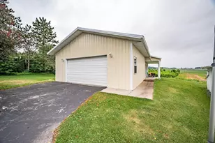 N3671 County Road C, Ellsworth, WI 54011 - Photo 6