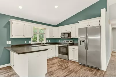2605 Elmcroft Drive SW, Rochester, MN 55902 - Photo 12
