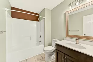 2605 Elmcroft Dr SW, Rochester, MN 55902 - Photo 22