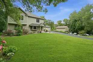 14901 Williston Ln, Minnetonka, MN 55345 - Photo 6