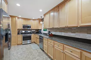 14901 Williston Ln, Minnetonka, MN 55345 - Photo 12