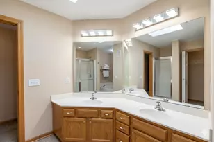 1591 Woodlynn Ave, Maplewood, MN 55109 - Photo 12