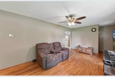 538 S Wasson Lane, River Falls, WI 54022 - Photo 6