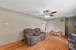 538 S Wasson Ln, River Falls, WI 54022 - Photo 6