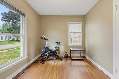 637 7th Avenue S, South Saint Paul, MN 55075 - Photo 22