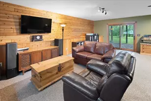 38288 Hillshire Ave, North Branch, MN 55056 - Photo 18