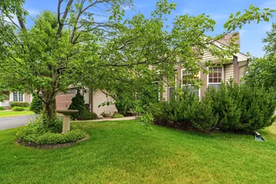 8471 Bryce Court, Inver Grove Heights, MN 55076 - Photo 2