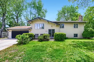 2284 Standridge Ave, Maplewood, MN 55109 - Photo 1
