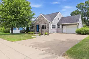 1411 N Cedar Ave, Owatonna, MN 55060 - Photo 28