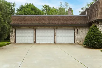 2999 Stinson Court, New Brighton, MN 55112 - Photo 20