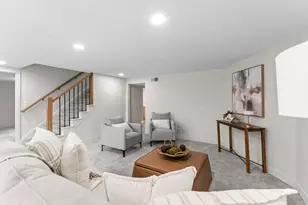 6667 Moorland Dr, Eden Prairie, MN 55346 - Photo 28