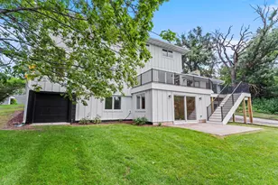 6667 Moorland Dr, Eden Prairie, MN 55346 - Photo 36