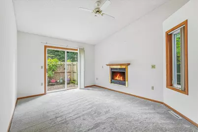 3246 Edgerton Street, Vadnais Heights, MN 55127 - Photo 12