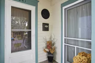 1041 5th St N, Fargo, ND 58102 - Photo 2
