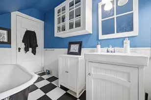 1041 5th St N, Fargo, ND 58102 - Photo 14