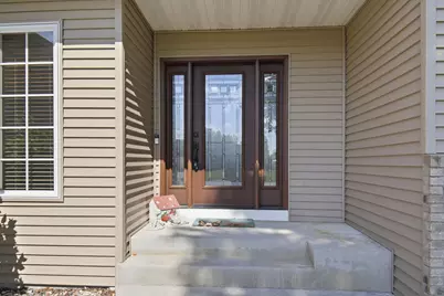 2405 Watertower Lane, Owatonna, MN 55060 - Photo 2