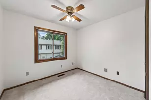 5955 Fernwood St, Shoreview, MN 55126 - Photo 14