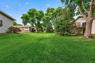5955 Fernwood St, Shoreview, MN 55126 - Photo 24