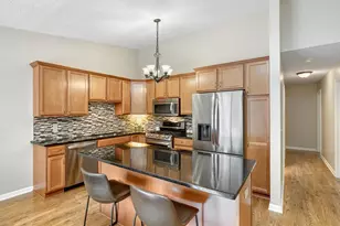 270 River Woods Ln, Burnsville, MN 55337 - Photo 12