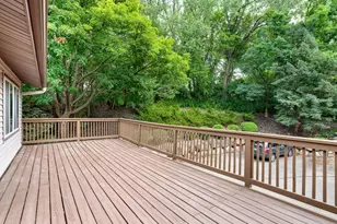 270 River Woods Ln, Burnsville, MN 55337 - Photo 8