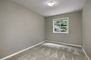 270 River Woods Ln, Burnsville, MN 55337 - Photo 18