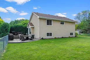 9840 Kirkwood Ln N, Maple Grove, MN 55369 - Photo 56