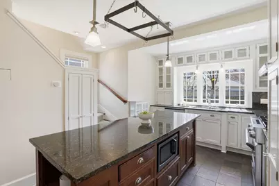 2200 Kenwood Parkway, Minneapolis, MN 55405 - Photo 12