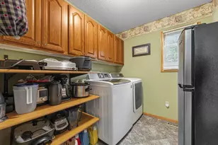 908 9th St SE, Waseca, MN 56093 - Photo 24