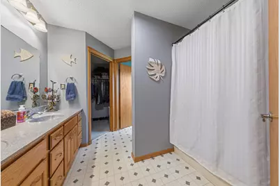 908 9th Street SE, Waseca, MN 56093 - Photo 28