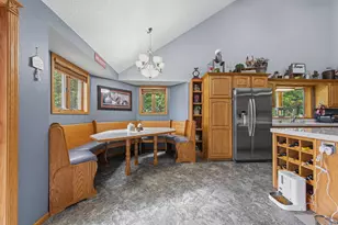 908 9th St SE, Waseca, MN 56093 - Photo 14