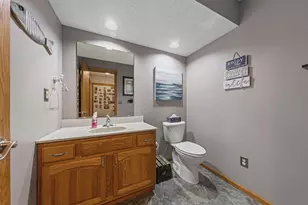 908 9th St SE, Waseca, MN 56093 - Photo 32