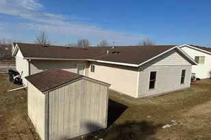 4552 Manor Brook Dr NW, Rochester, MN 55901 - Photo 2