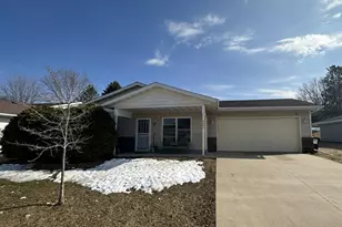 4552 Manor Brook Dr NW, Rochester, MN 55901 - Photo 8