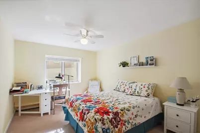 2928 Dean Parkway #2J, Minneapolis, MN 55416 - Photo 20