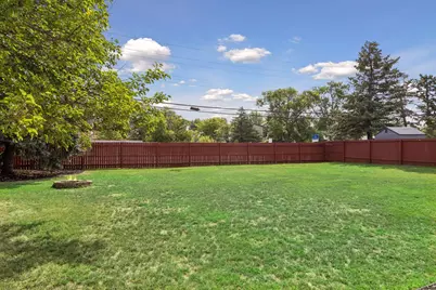 8209 Goodrich Road, Bloomington, MN 55437 - Photo 38