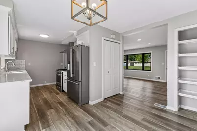 8209 Goodrich Road, Bloomington, MN 55437 - Photo 14