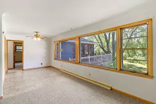 15 Pineview Ln N, Plymouth, MN 55441 - Photo 34