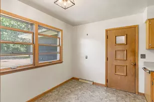 15 Pineview Ln N, Plymouth, MN 55441 - Photo 42