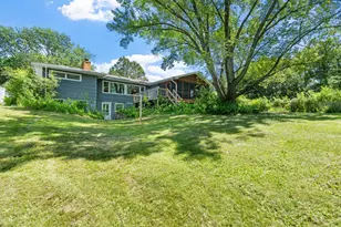 15 Pineview Ln N, Plymouth, MN 55441 - Photo 6