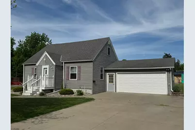 405 N 11th Street, Olivia, MN 56277 - Photo 2