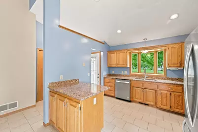 1575 Fountain Lane, Waconia, MN 55387 - Photo 8