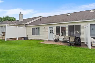 9274 Prairieview Trail N, Champlin, MN 55316 - Photo 20