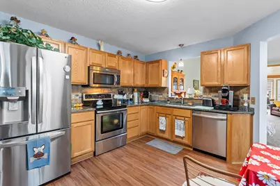 9274 Prairieview Trail N, Champlin, MN 55316 - Photo 6