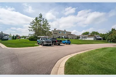 2005 Southcross Drive W #1003, Burnsville, MN 55306 - Photo 14