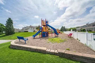 2005 Southcross Drive W #1003, Burnsville, MN 55306 - Photo 12
